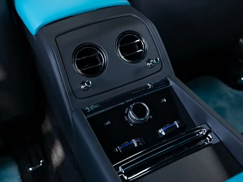 Rolls-Royce Phantom — миниатюра 25