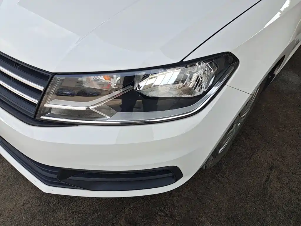 Volkswagen Santana — миниатюра 24