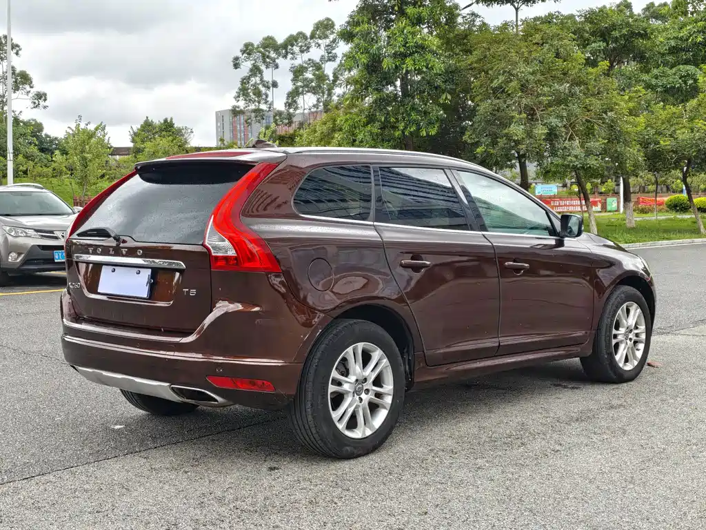 Volvo XC60 — миниатюра 15