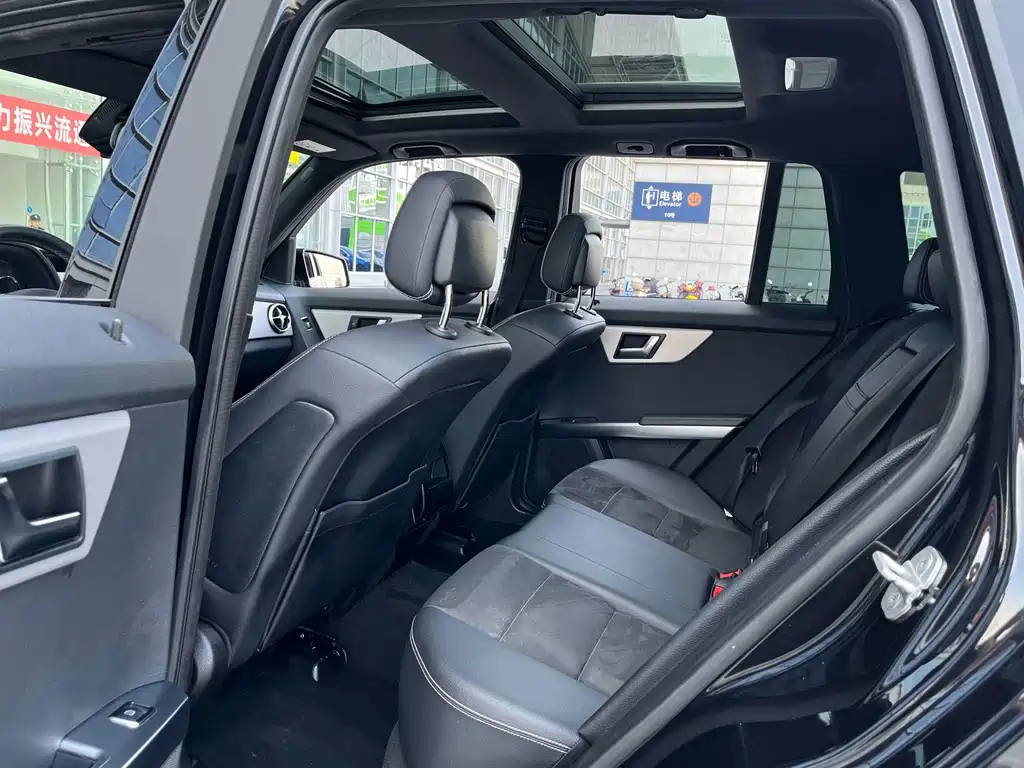 Mercedes-Benz GLK-Class — миниатюра 15