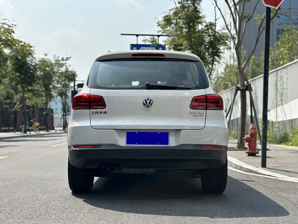 Volkswagen Tiguan — миниатюра 4