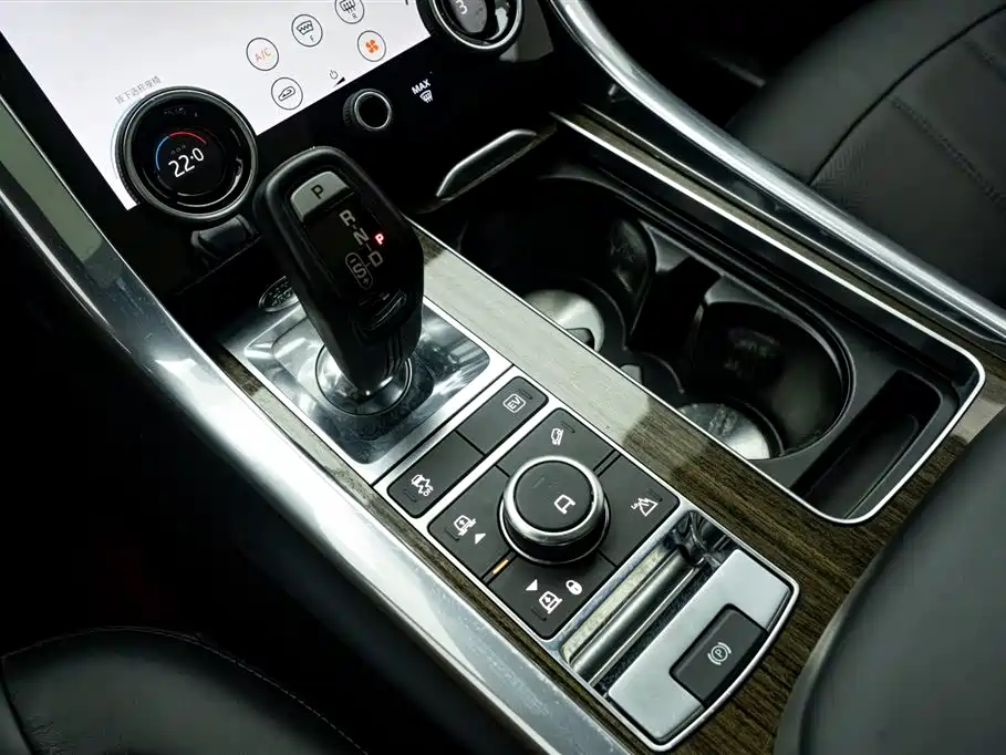 LAND ROVER RANGE ROVER SPORT NEW ENERGY
