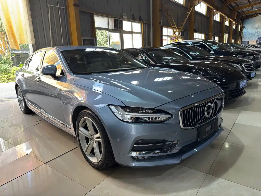 Volvo S90 — миниатюра 3