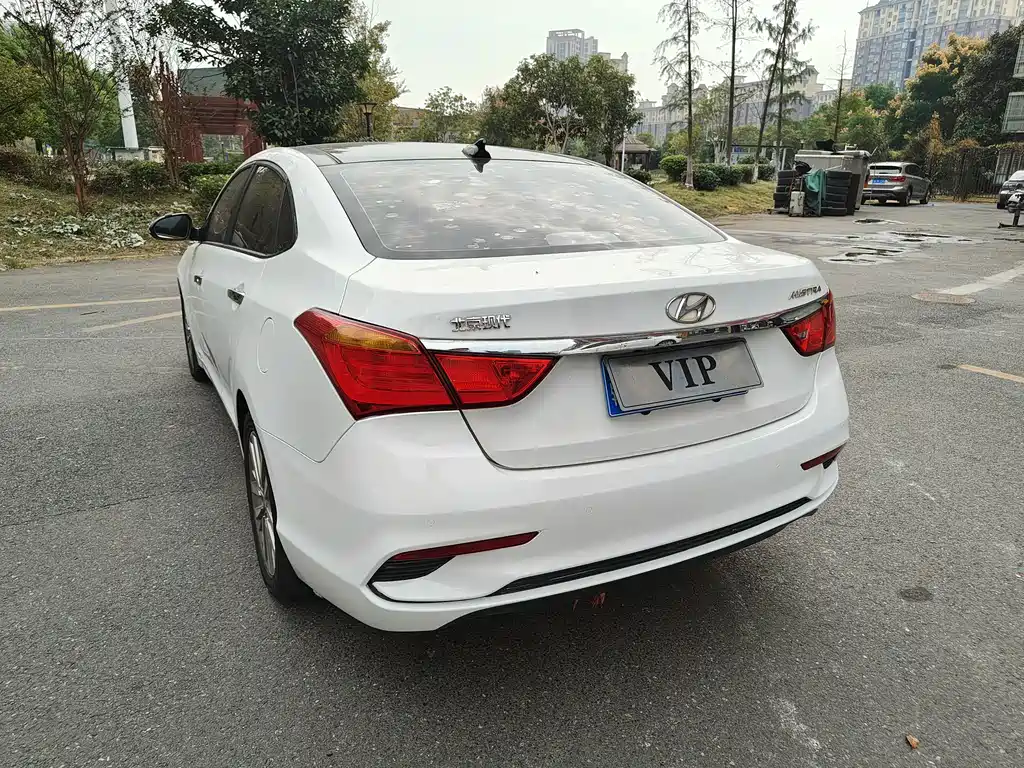 Hyundai Mistra — миниатюра 9