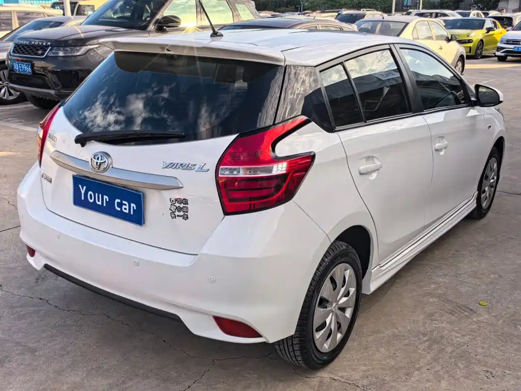 Toyota Yaris L — миниатюра 16