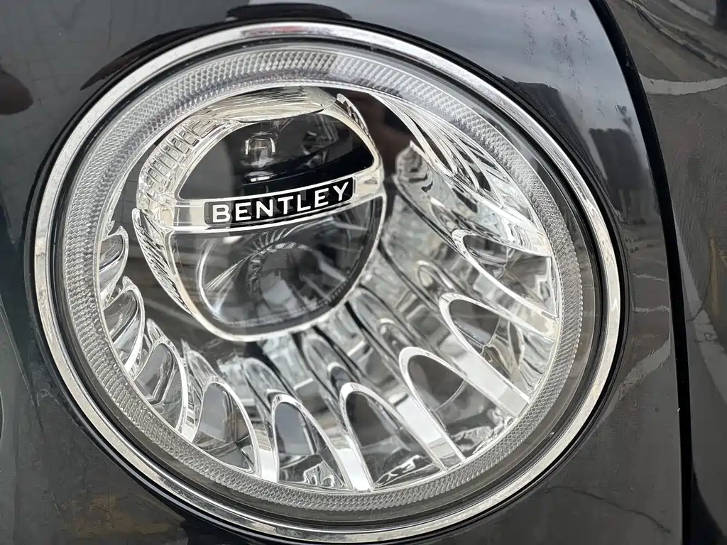 Bentley Mulsanne — миниатюра 20