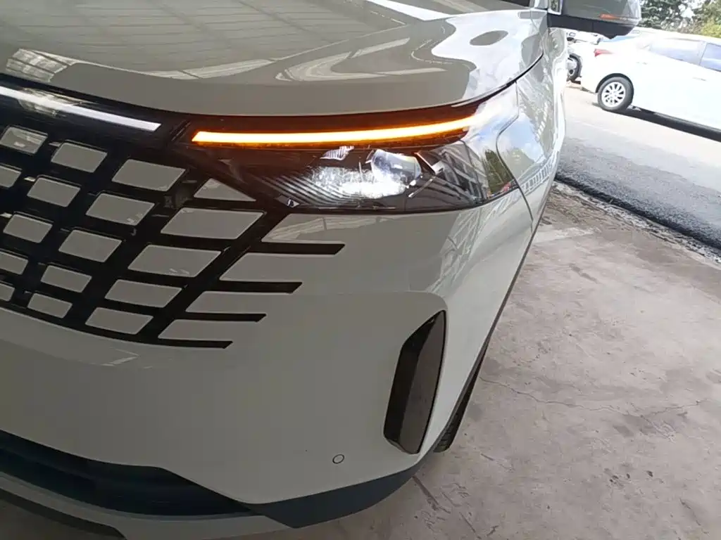 Jetta VS8 — миниатюра 24