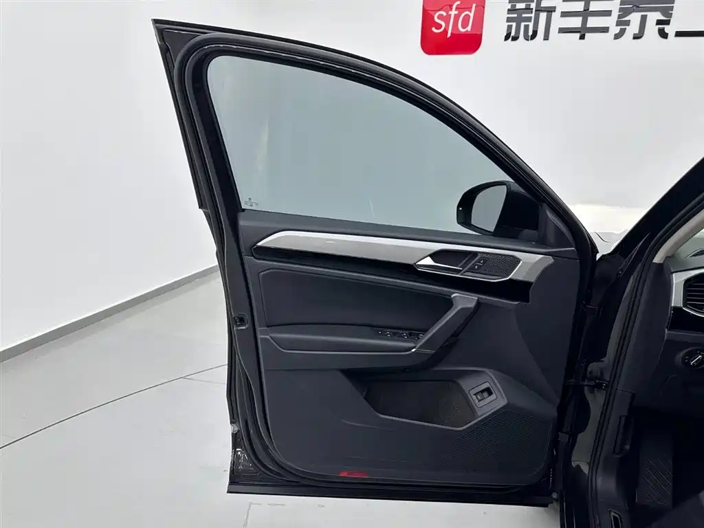 Volkswagen Tayron 2021 330TSI Luxury Smart Connect