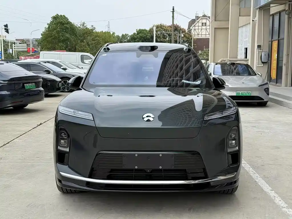 NIO ES8 — миниатюра 2