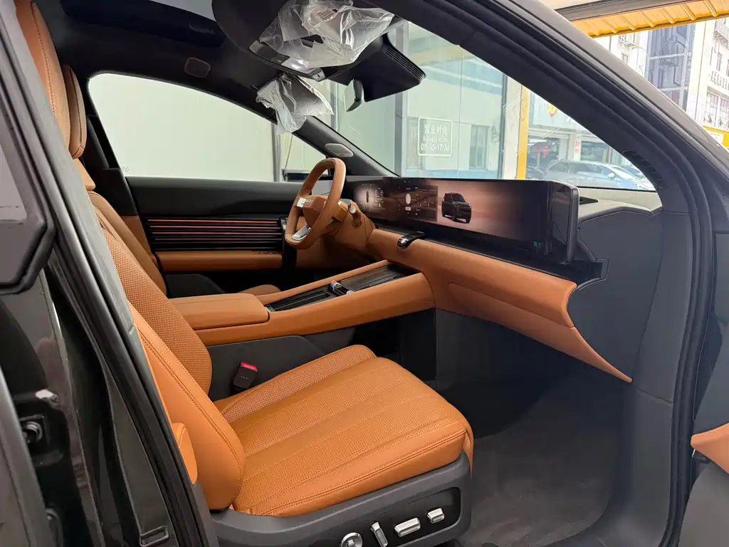 Audi E7X — миниатюра 10