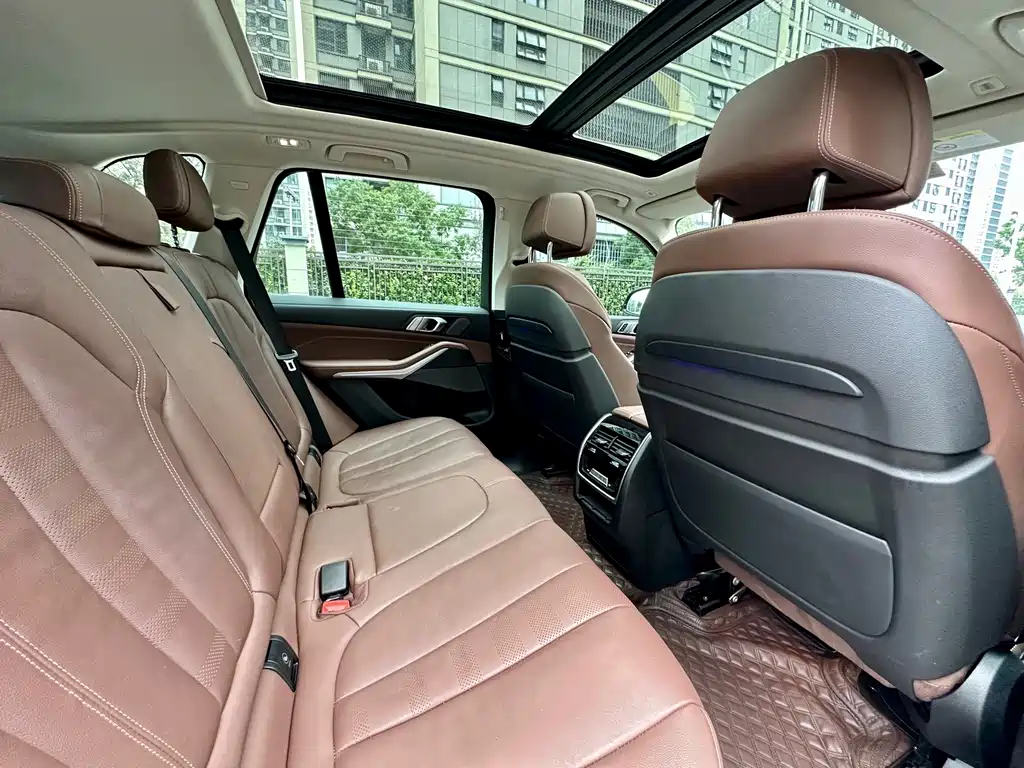 BMW X5 (Import) — миниатюра 14
