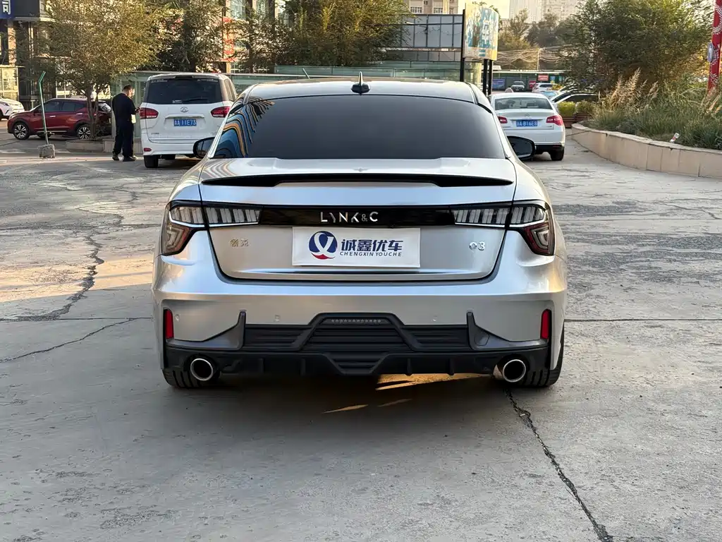 Lynk & Co 03 — миниатюра 7