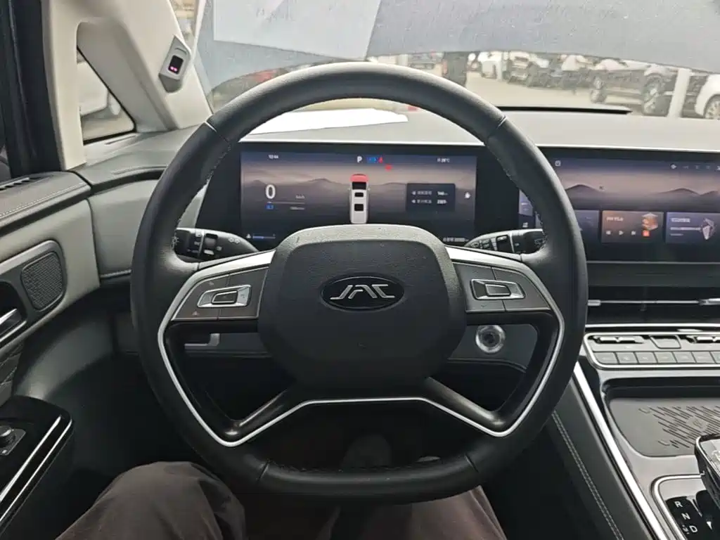 JAC Refine Refine RF8 — миниатюра 11