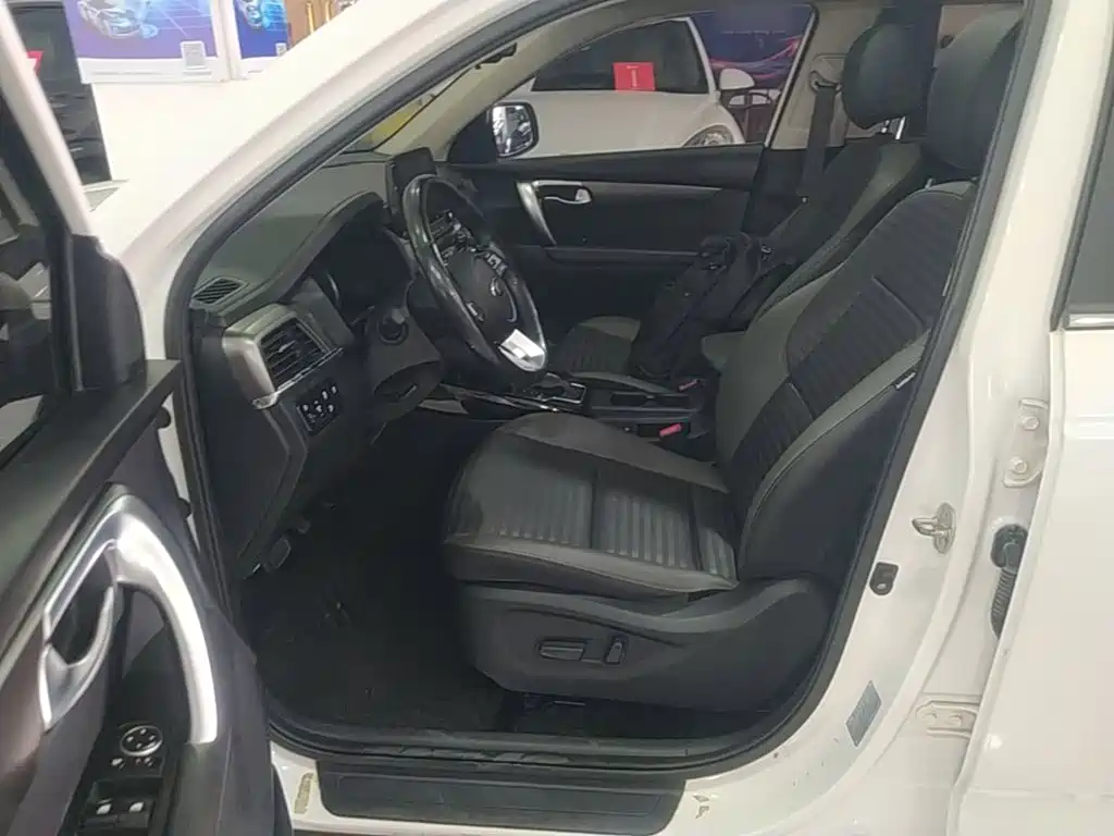 Kia Sportage — миниатюра 15