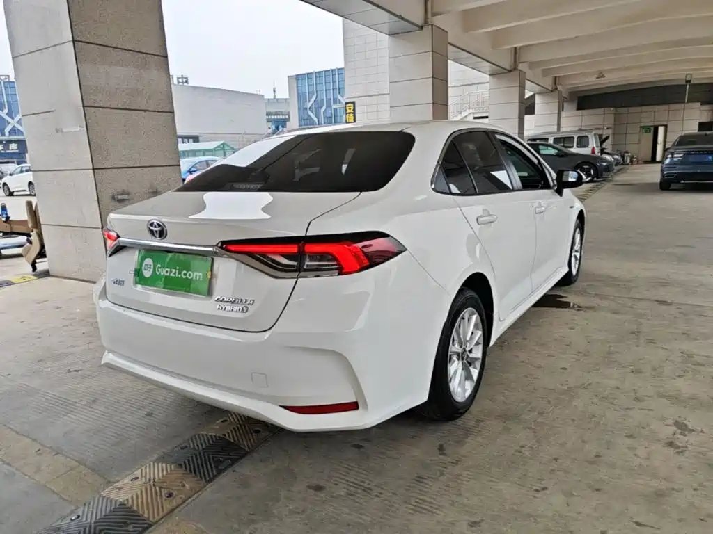 Toyota Corolla — миниатюра 7