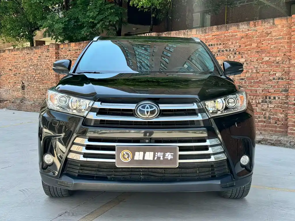 Toyota Highlander 2020