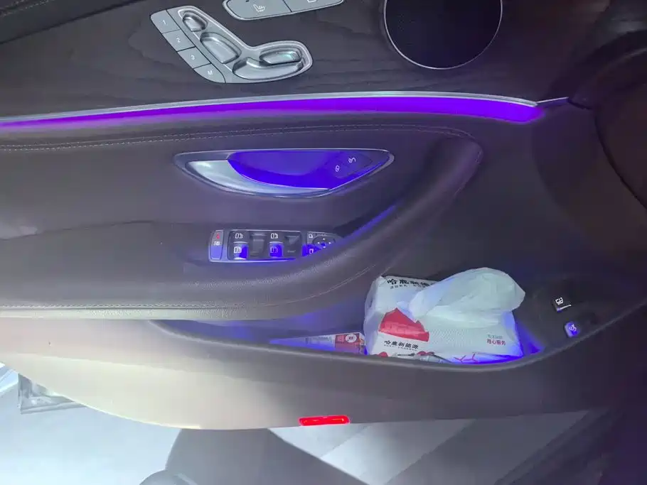 Mercedes-Benz E-Class New Energy — миниатюра 7