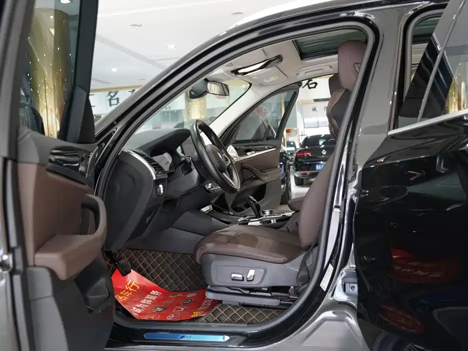 BMW X3 — миниатюра 4
