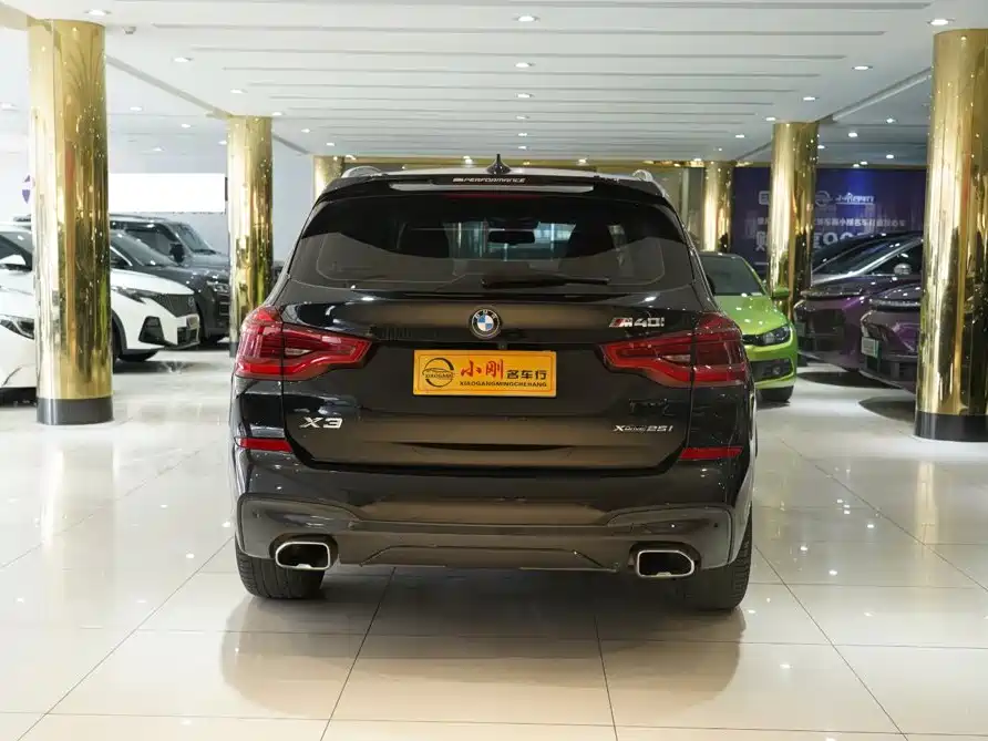 BMW X3 — миниатюра 13