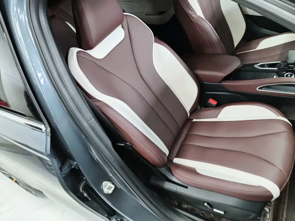 Geely Xingyue L — миниатюра 25