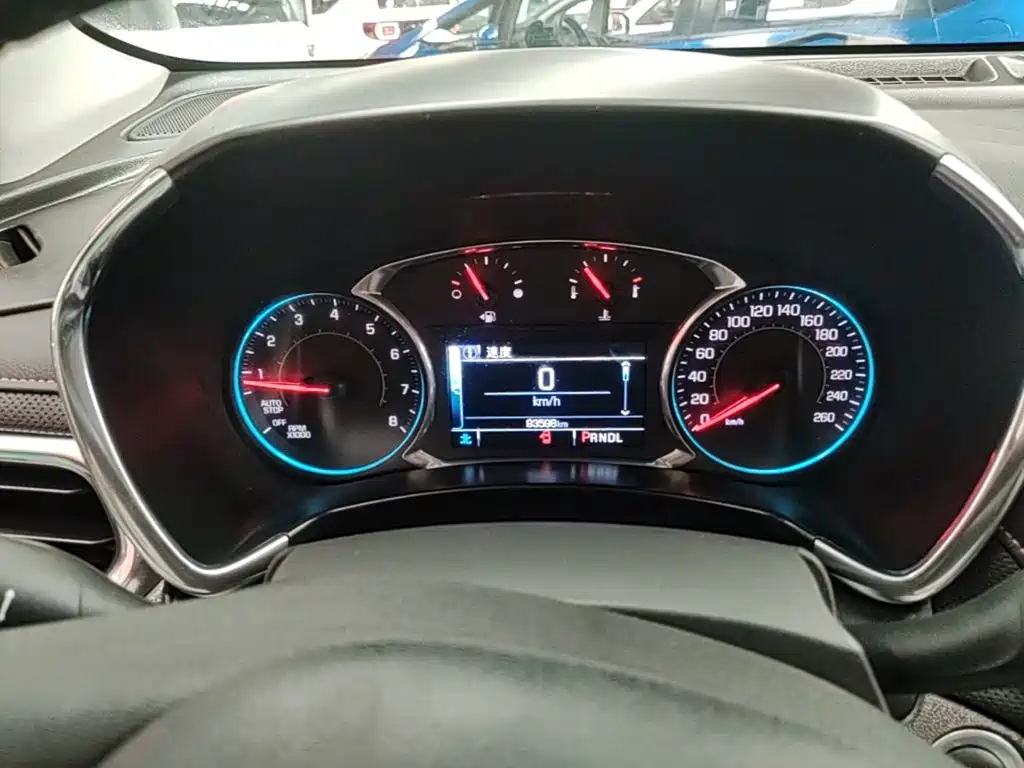 Chevrolet Equinox — миниатюра 12