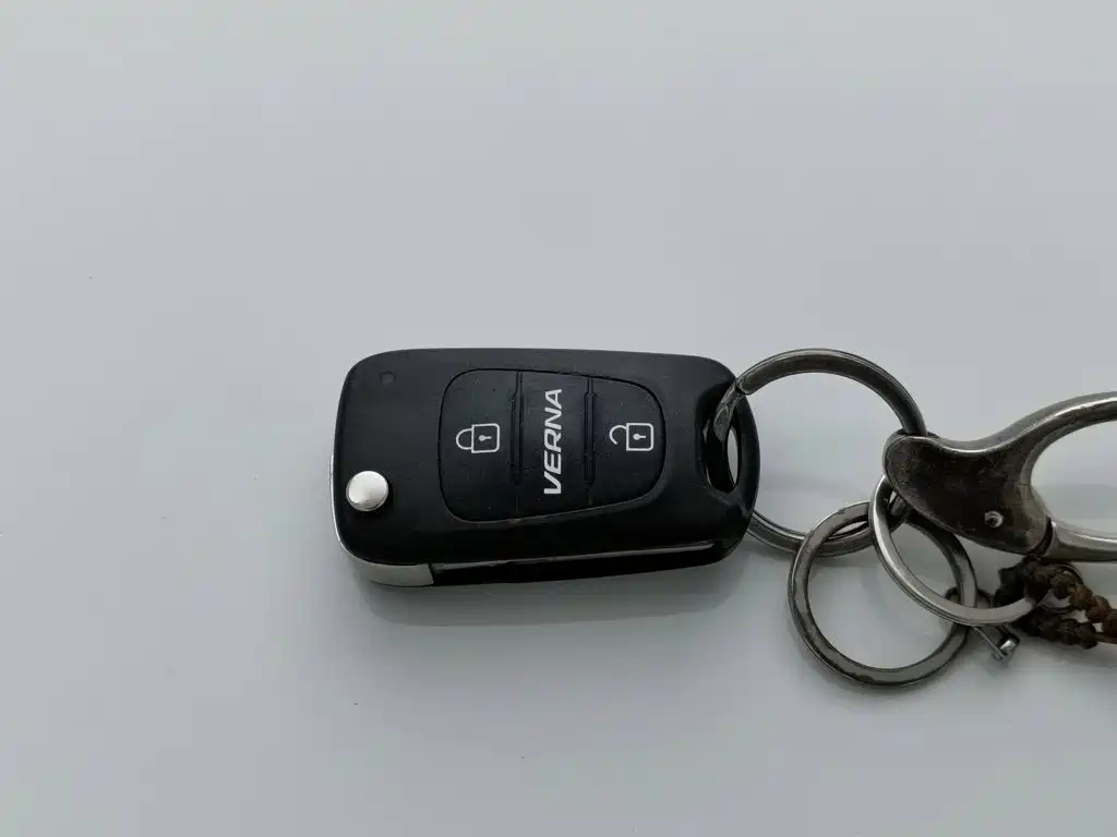 Hyundai Verna — миниатюра 19