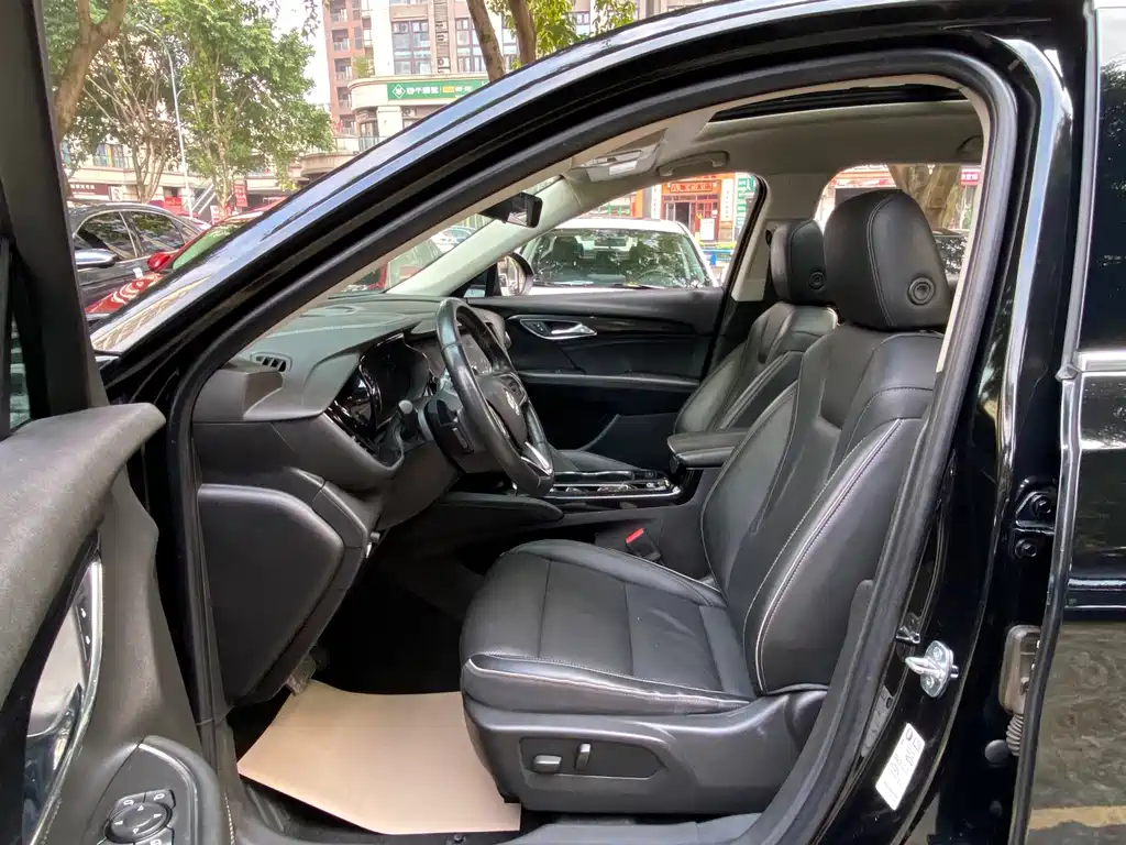 Buick Envision Plus — миниатюра 9