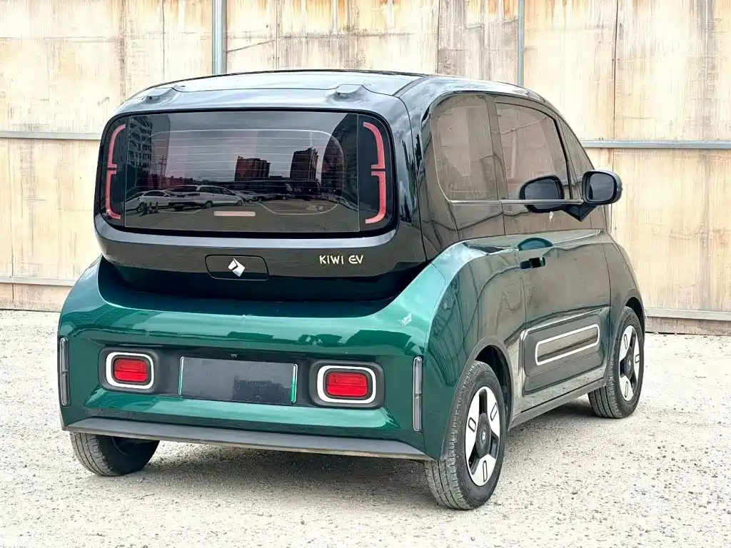 Baojun KiWi EV — миниатюра 7
