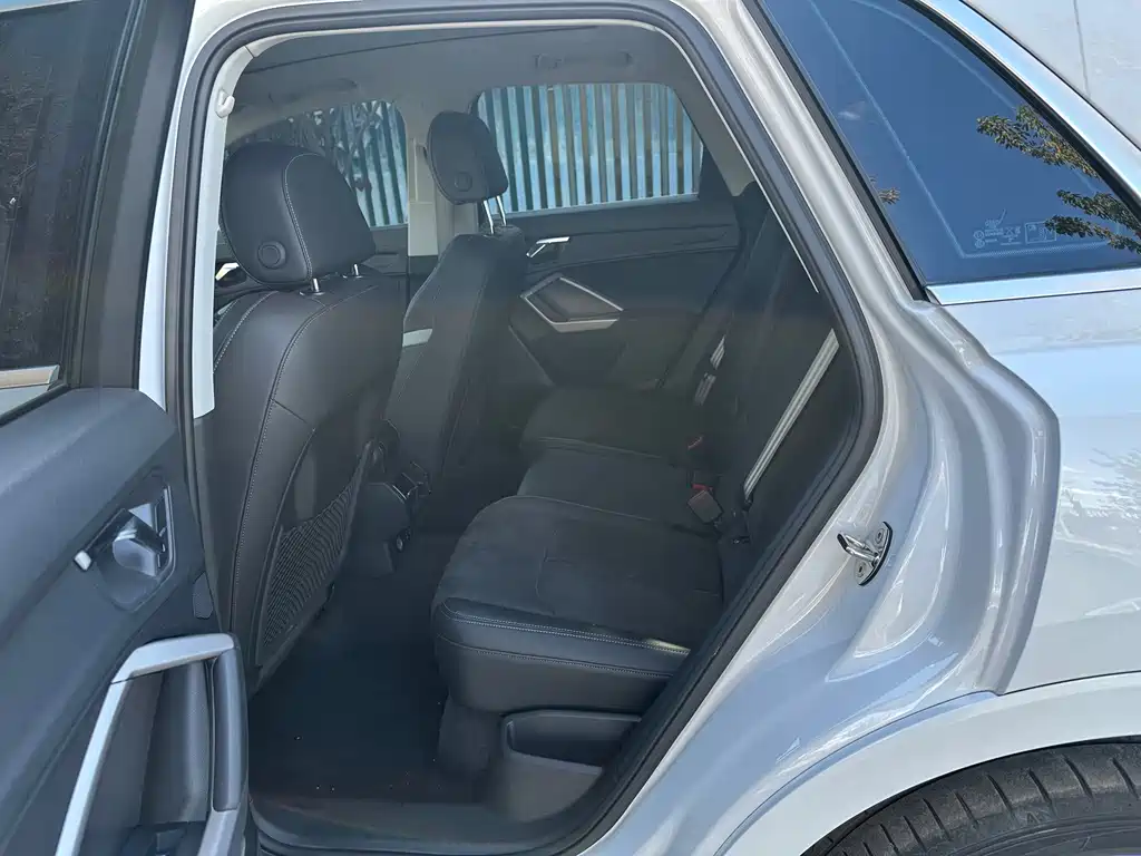 Audi Q3 — миниатюра 5
