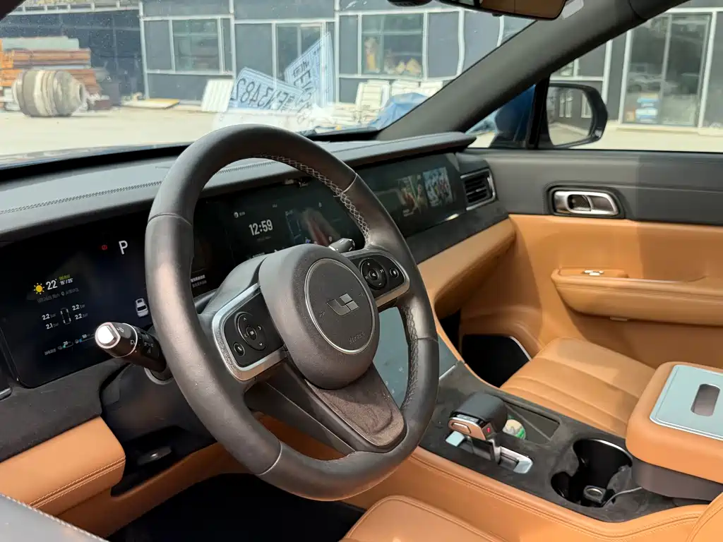 Li Auto Li ONE — миниатюра 16