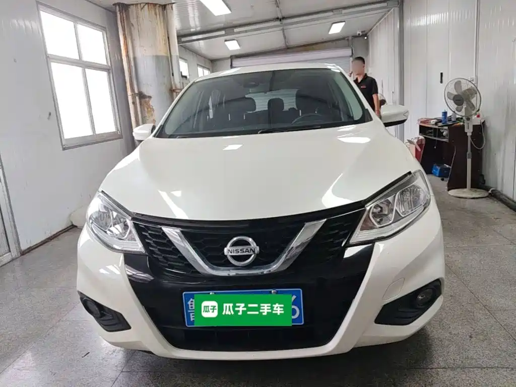 Nissan Tiida — миниатюра 3