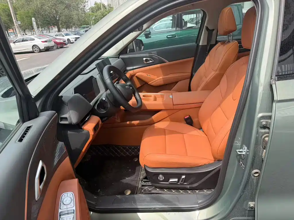 Haval 哈弗H6L — миниатюра 3