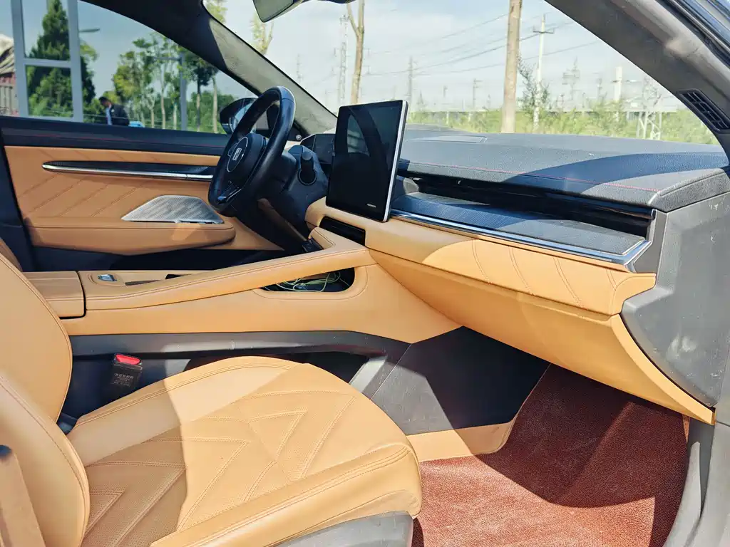 ZEEKR EXTREME KRYPTON 001