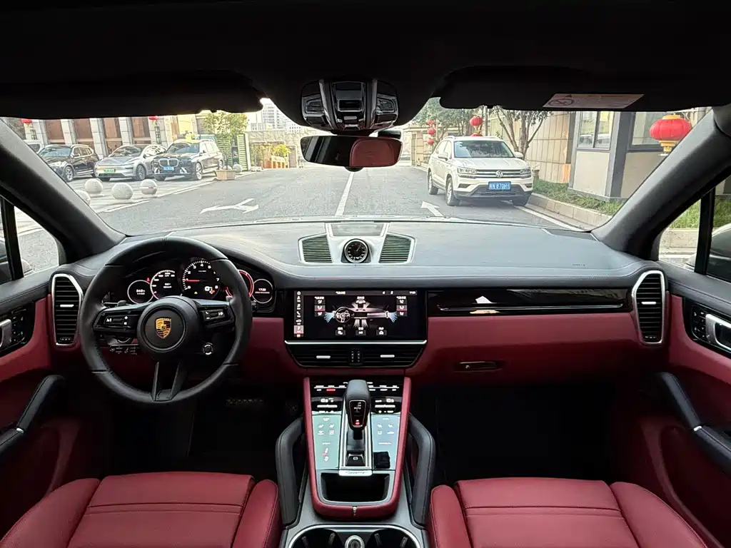 Porsche Cayenne 2018 Cayenne 3.0T