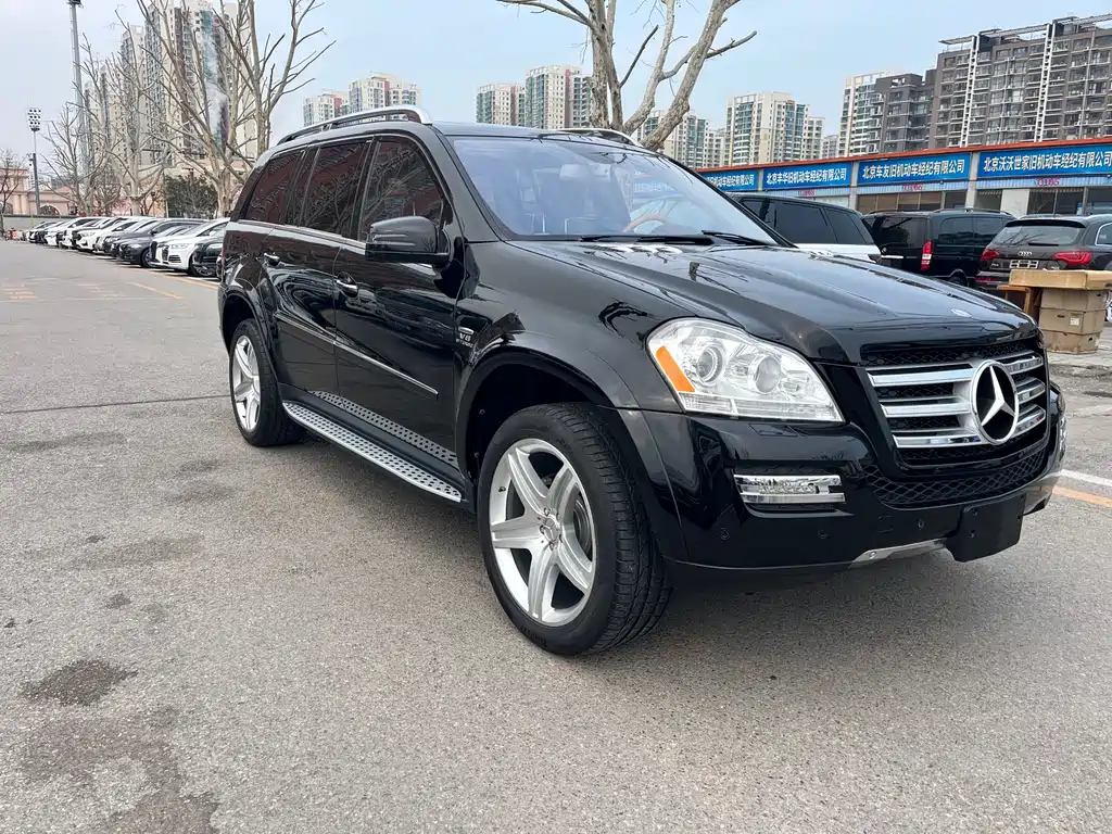Mercedes-Benz GL 2010 GL 550 4MATIC