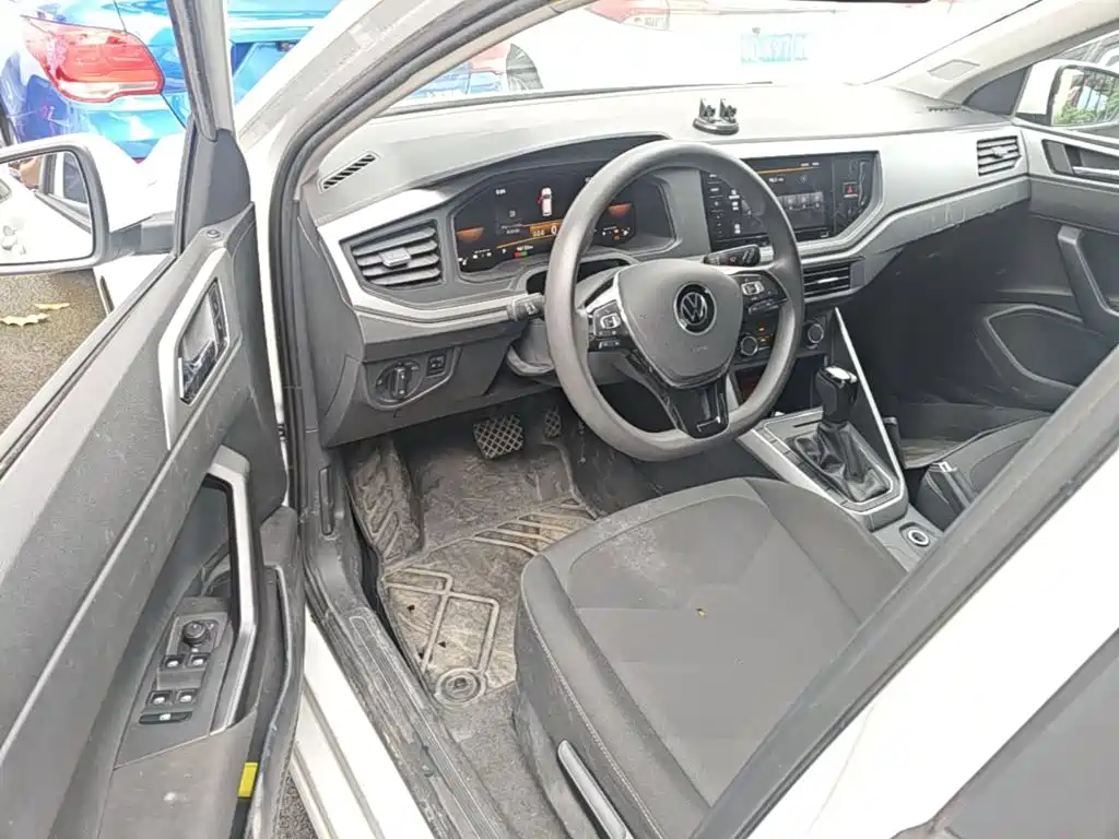 Volkswagen Polo — миниатюра 16