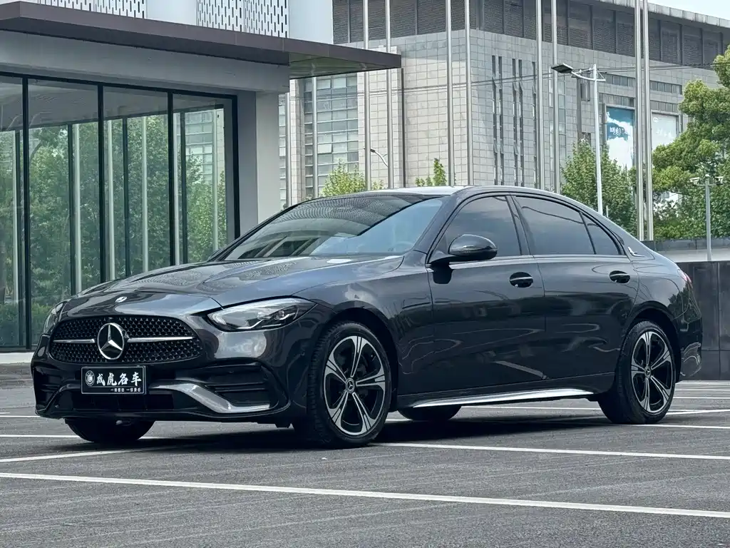 Mercedes-Benz C-Class 2022