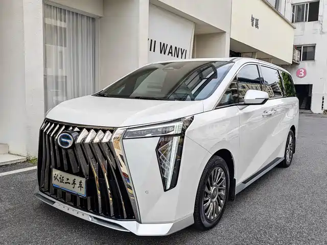 2023 GAC GN8