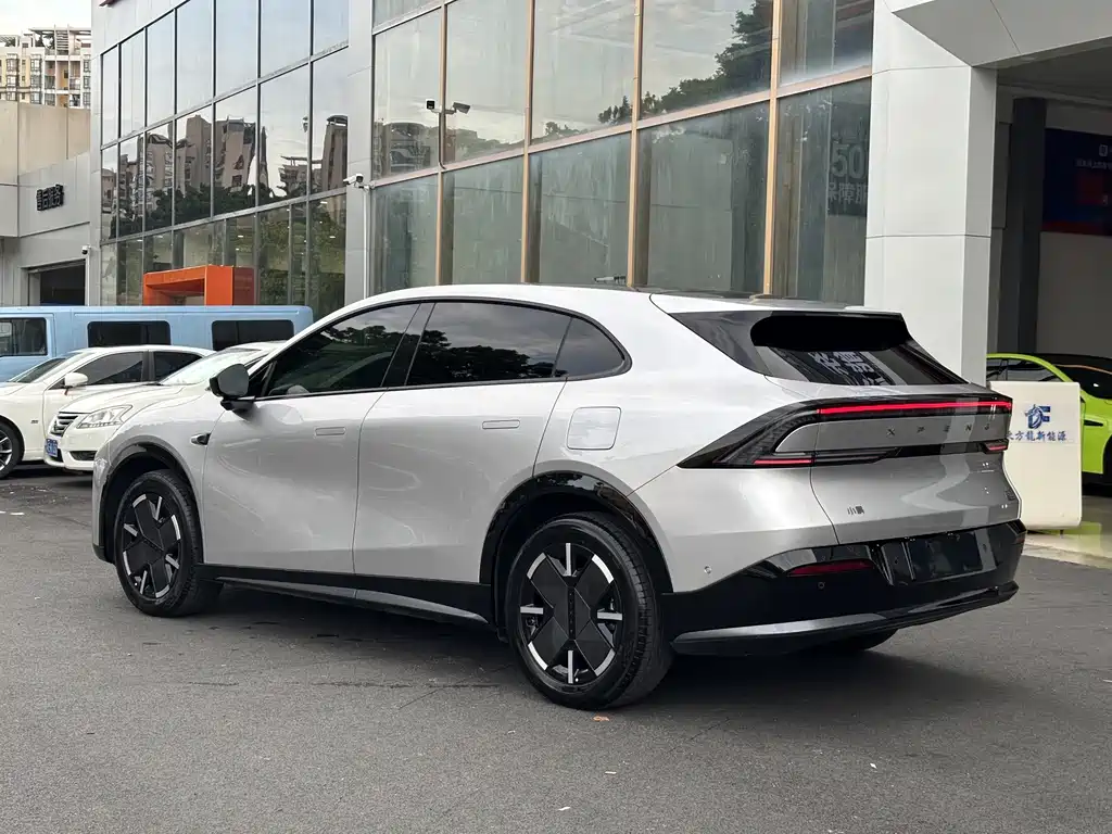 XPeng G7 — миниатюра 10