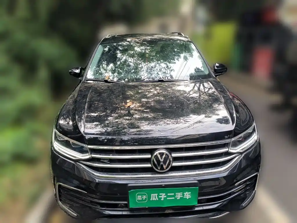 Volkswagen Tiguan L — миниатюра 2