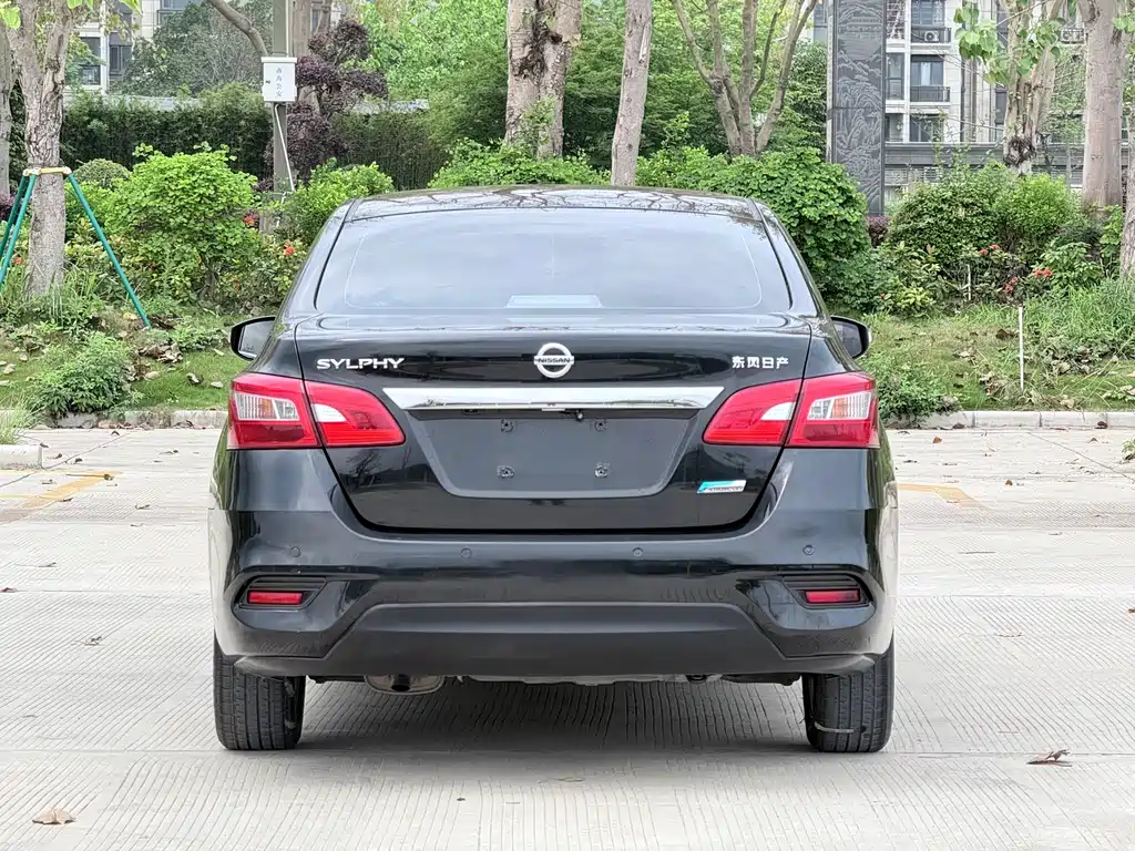 Nissan Sylphy 1.6XV CVT Smart Edition, фото 5