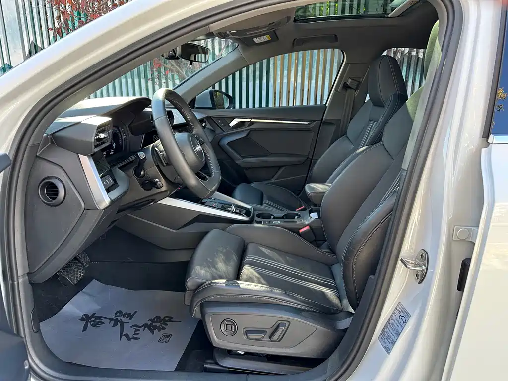 Audi A3 — миниатюра 4