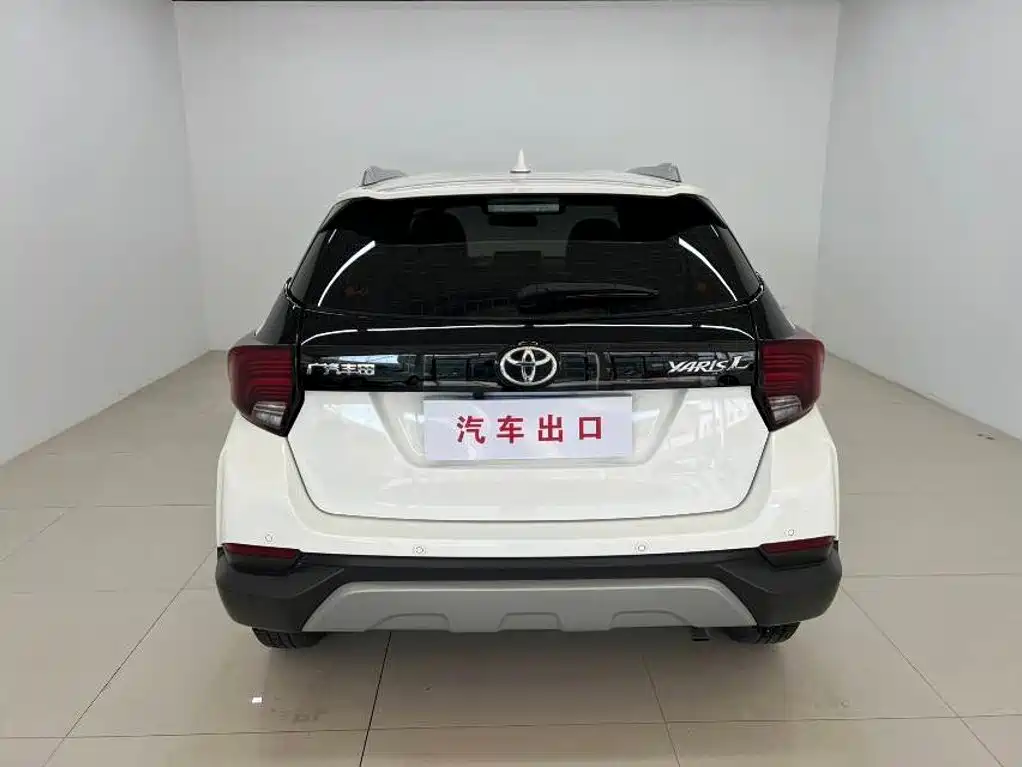 Toyota Yaris L — миниатюра 5