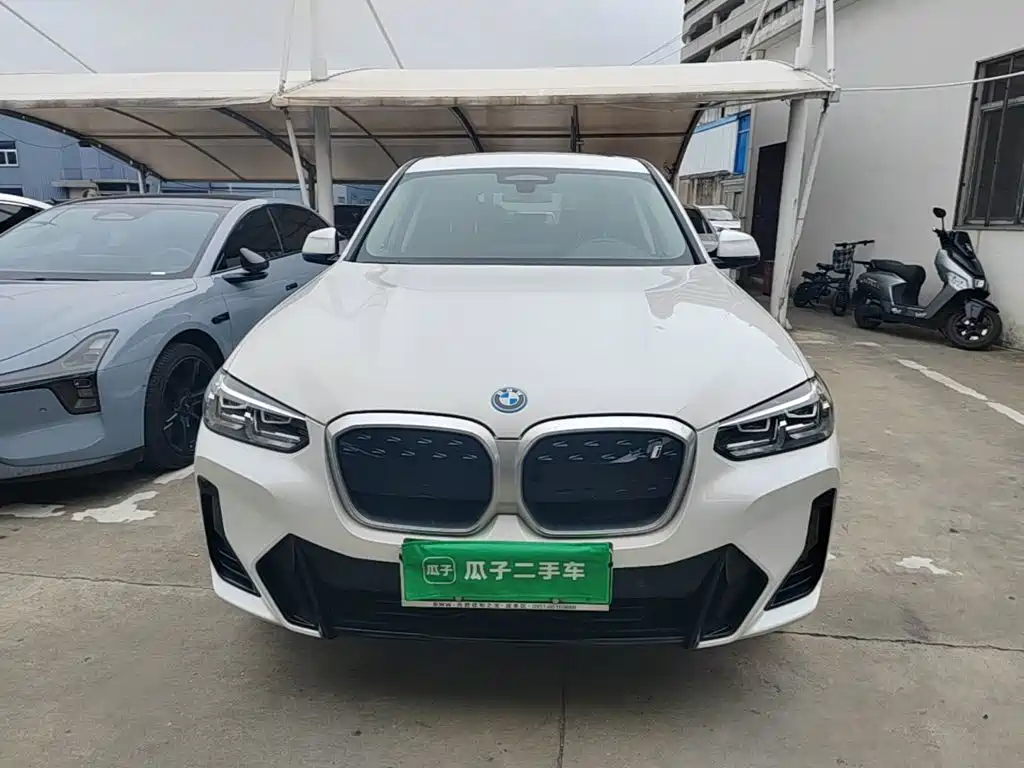 BMW iX3 — миниатюра 3