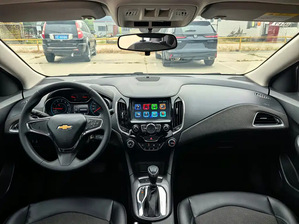 Chevrolet Cruze — миниатюра 9
