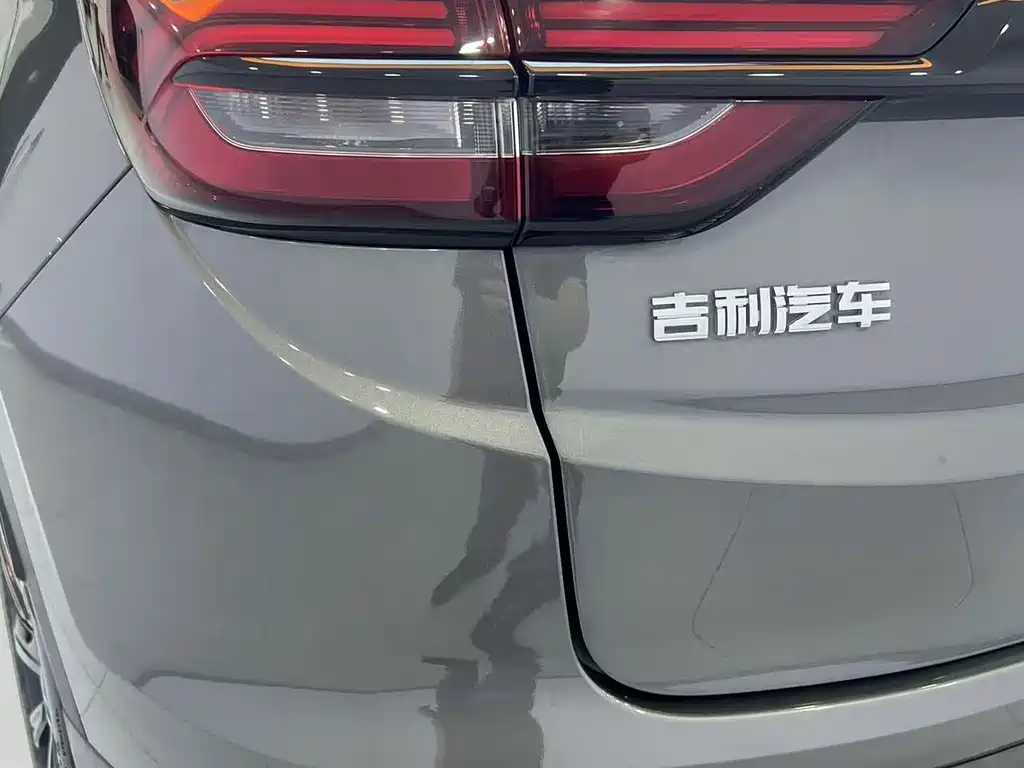 Geely Binyue — миниатюра 11