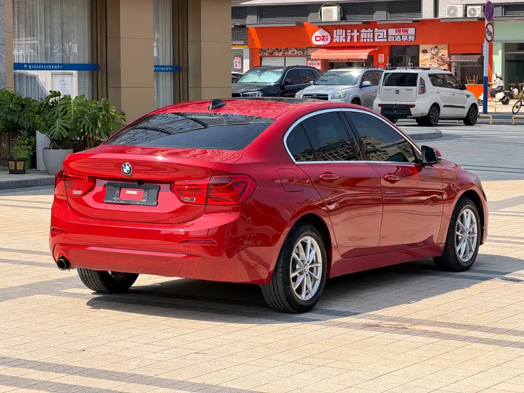 BMW 1 Series — миниатюра 12