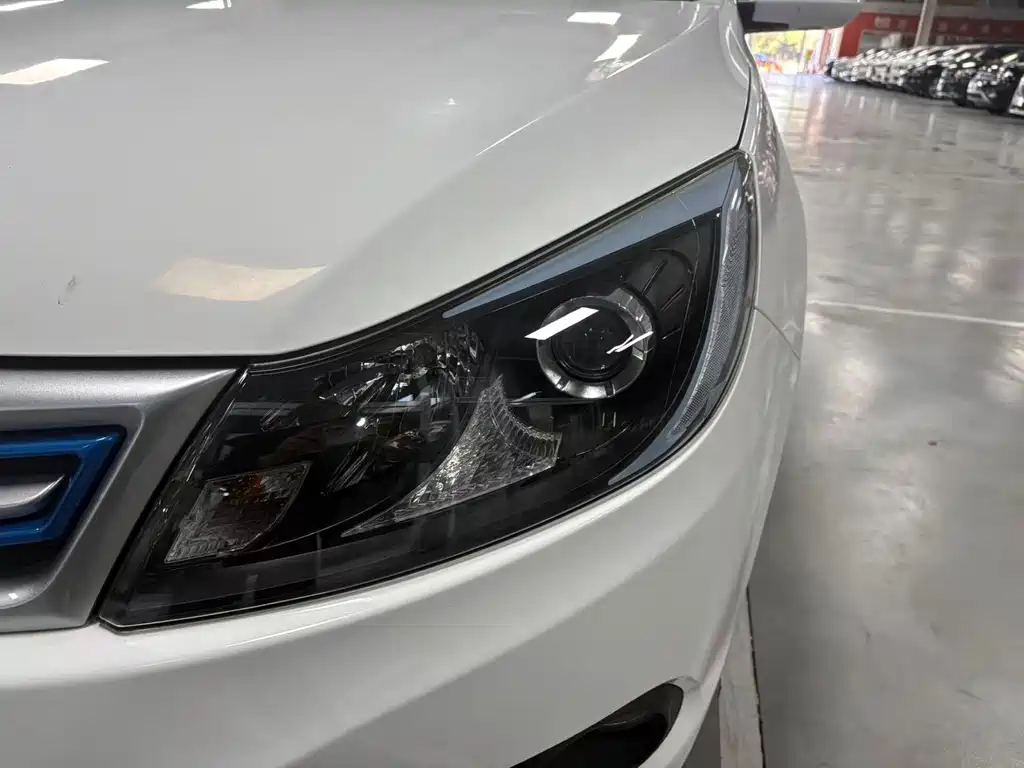 BYD e5 — миниатюра 24