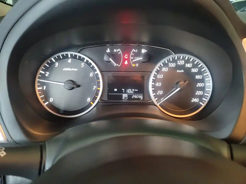 Nissan Sylphy — миниатюра 12