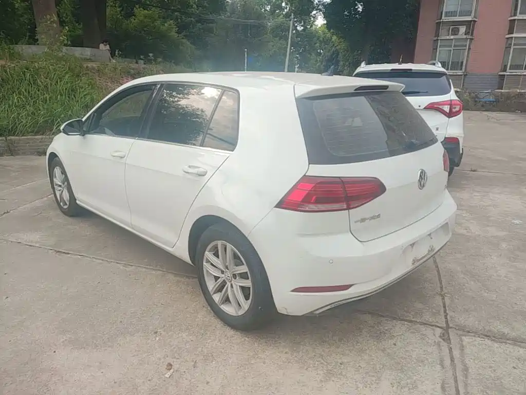 Volkswagen Golf — миниатюра 5